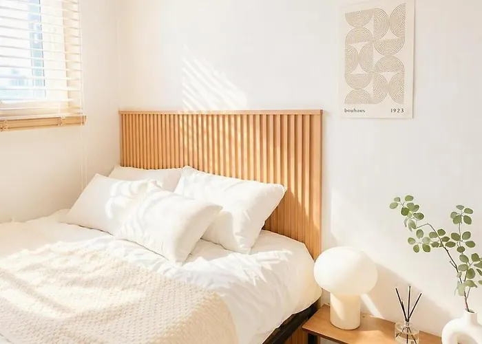 Seongsu Konkuk Jamsil 5f Brand New With Elevator * Seul